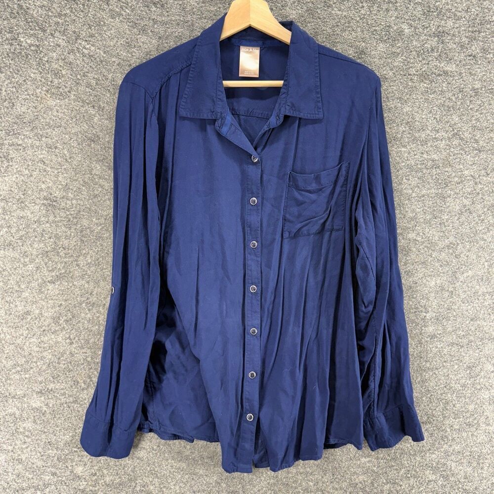 White Stag Shirt Women XL Blue Button Up Collared Long Sleeve Pockets Casual